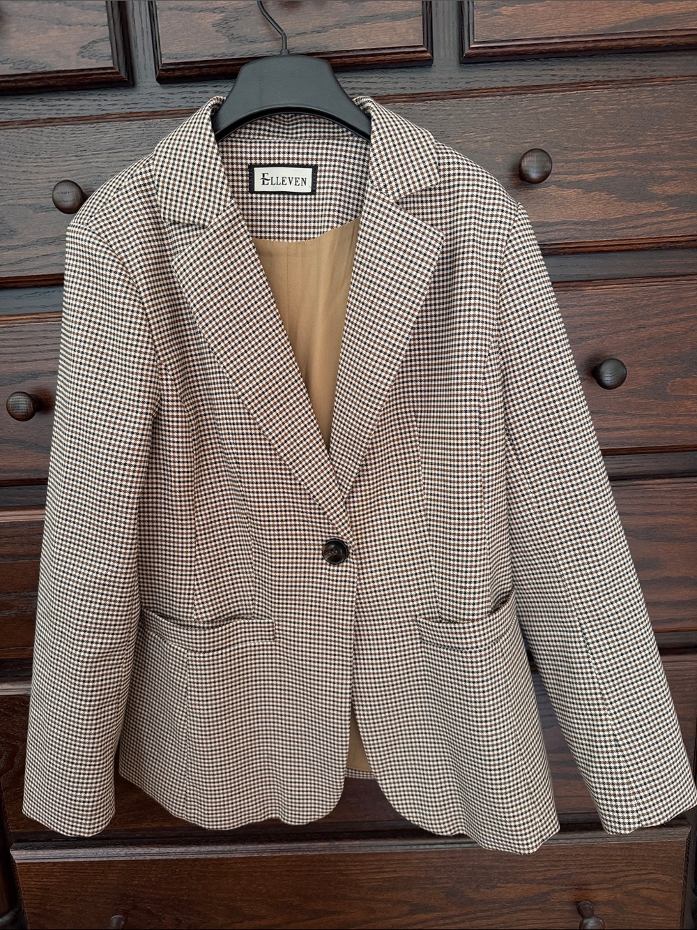 Brown & Cream Houndstooth Single-Button Blazer